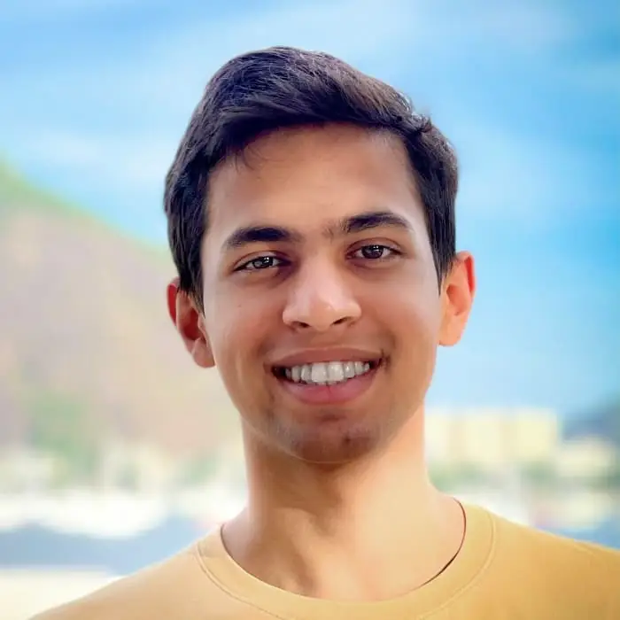 Kris Chari